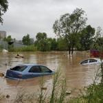Flash floods cause bridges to collapse, mud rivers to flow, hundreds to call for help in northern and southern Turkey
