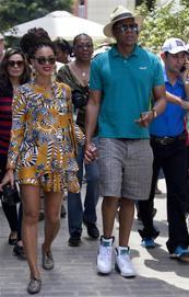 US lawmakers seek reason for Beyonce, Jay-Z Cuba trip