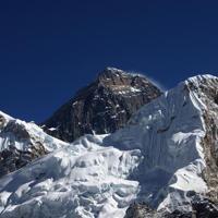 4 climbers die on Mount Everest, 1 still missing - World News