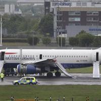 British Airways plane makes emergency landing at Heathrow - World News