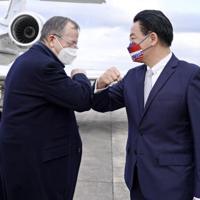 Peace in Taiwan Strait a global concern, says Mullen - World News