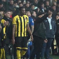 Sports writer calls for radical reforms amid turmoil in Turkish football – Türkiye News