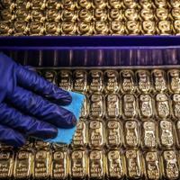 Gold hits new record high on Fed rate cut bets - Latest News