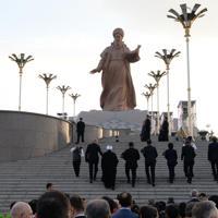 Turkmenistan unveils one of the world's tallest statues