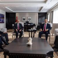 Top Turkish diplomat meets Syrian opposition representatives