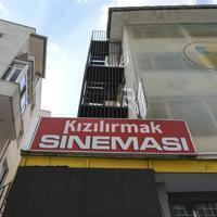 Ankara’s old cinema says goodbye