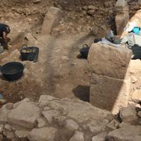 Neolithic Inhumation Digs shed light on Neolithic burial traditions