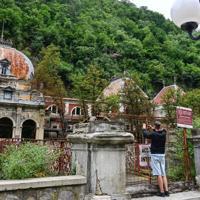 Volunteers battling to save Romania's cultural treasures