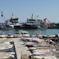 Turkish fishermen gear up to return to sea after seasonal break