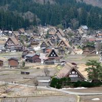 Japonsko využívá satelity a umělou inteligenci k hledání opuštěných domů k prodeji