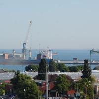 Trade deficit widens 27.6 pct to $7.58 bln in October