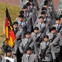 German MPs approve plan to attract more military recruits