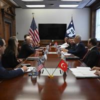 Trade minister says talks in US 'strengthened' path toward $100 bln trade goal