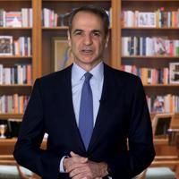 Greek PM initiates bid to revise constitution