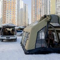 Russia strikes heating in Kiev, kills 2 in east Ukraine