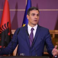 ‘No to war’: Spanish PM hits back at Trump threats