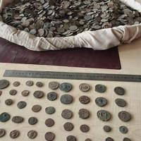 Istanbul bust uncovers 8,582 smuggled artifacts