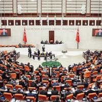 Political leaders to exchange Eid al-Fitr greetings