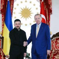 Zelensky in Istanbul for security talks with Erdoğan