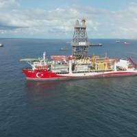 Türkiye initiates deep-sea drilling operations in Somalia with Çağrı Bey vessel
