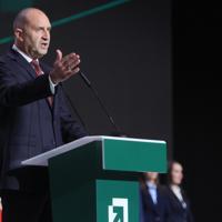 Bulgaria's pro-Russian former president seen as strong front-runner in election