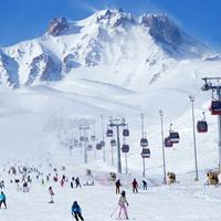 Erciyes ski resort hits all-time visitor record before season ends
