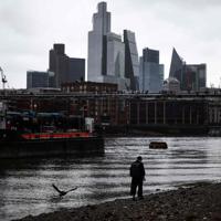 UK to accelerate clean energy drive amid Mideast war