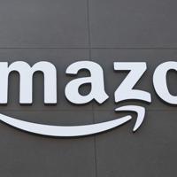 Amazon opens up logistics network to other business
