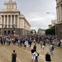 As crises balloon, so do EU nations' deficits - Latest News