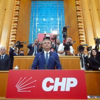 Özel shifts weekly CHP meeting to Eskişehir