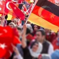 Report warns of far-right risks for Turks in Germany