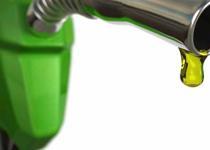 Benzin fiyatına zam geldi