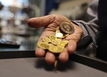 Gram altında yeni rekor! Dolardan destek aldı