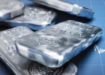 Gümüşte dalgalı seyir