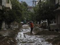 Storm eases in Greece but flood risk remains high amid rising river levels