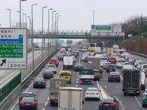 ‘Congestion fees may ease Istanbul traffic’