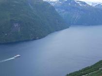 Tourists seek out Nordic holidays to keep cool