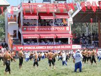 Traditional oil wrestling festival begins in Edirne