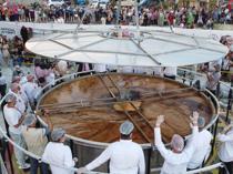 Tarhana breaks Guiness record with largest bowl of soup