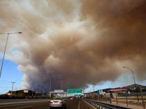 Türkiye offers help to Greece as wildfires bear down on Athens