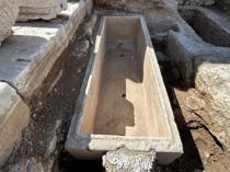 Gladiator tomb reused for later burials unearthed at Ayasuluk Hill