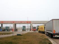 Turkish exporters mull new sea route to alleviate Bulgaria border gridlock