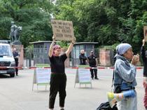 Protesters break into German zoo which culled baboons