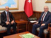 Güler discusses defense cooperation with US envoy: Sources