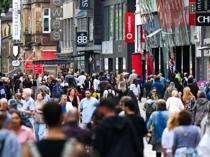 Germany to crack down on illegal work in nail bars, barber shops