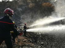 Challenging day for firefighters battling huge blaze in France