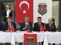 Özel backs Bahçeli’s call for resolution in municipal cases