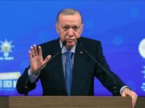Erdoğan vows party growth, stronger campaign