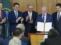 Lula announces $5.5 bln in credits for exporters hit by US tariffs