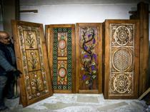 Bursa woodcarver turns his craft into international success